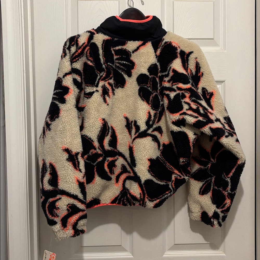 ‼️BNWT‼️ free people movement rocky ridge pullover - Picture 7 of 7